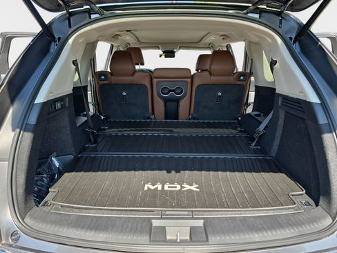 Certified 2026 Acura MDX SH-AWD w/ Technology Package image 12