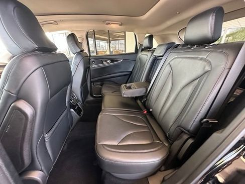 Used 2023 Lincoln Nautilus Reserve w/ Monochromatic Package AWD/4WD image 20
