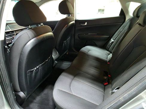 Used 2018 Kia Optima LX FWD image 19