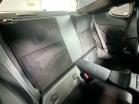 Used 2025 Toyota GR86 Premium w/ Performance Package RWD image 26