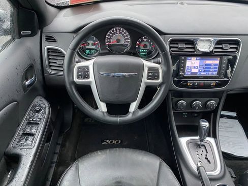 Used 2013 Chrysler 200 Limited w/ Sun/Sound Group image 20