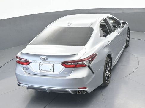 Used 2022 Toyota Camry SE FWD image 47