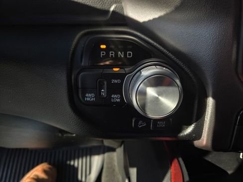 Used 2019 RAM 1500 Rebel AWD/4WD image 11