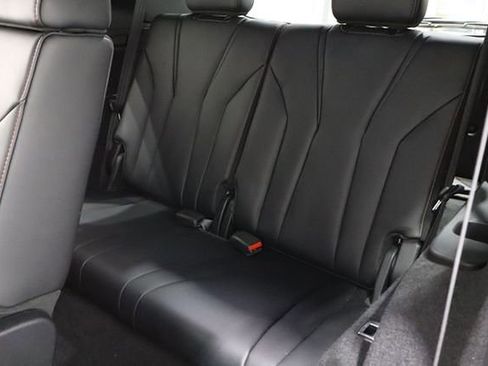 Used 2022 Acura MDX A-Spec image 12