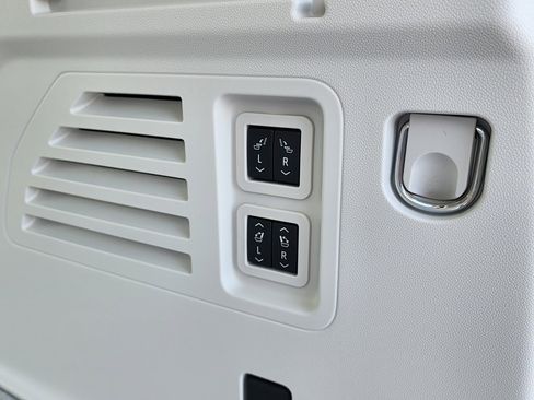 New 2026 Buick Enclave Avenir w/ Super Cruise Package image 51