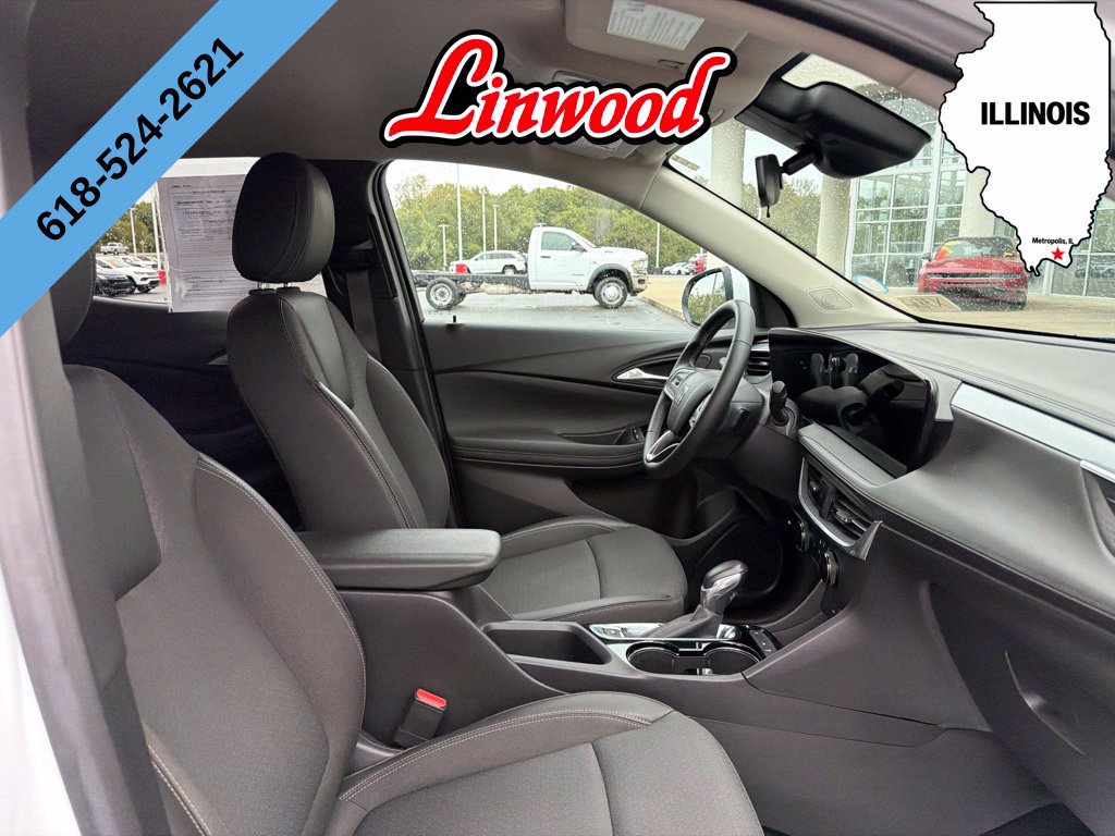Used 2024 Buick Encore GX Preferred w/ Advanced Technology Package FWD image 8