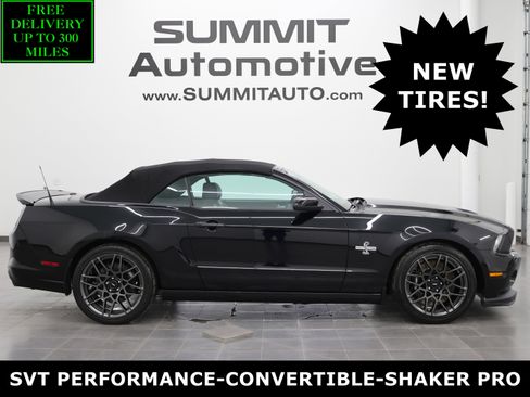 Used 2013 Ford Mustang Shelby GT500 image 1