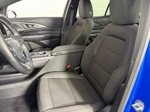 Used 2026 Chevrolet Equinox EV LT w/ Comfort Package FWD image 22