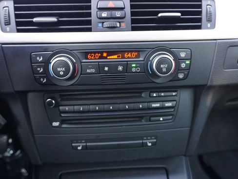 Used 2008 BMW M3 Convertible RWD image 29