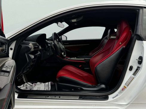 Used 2017 Lexus RC F image 20