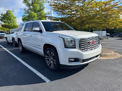 Used 2018 GMC Yukon XL Denali w/ Denali Ultimate Package RWD image 6