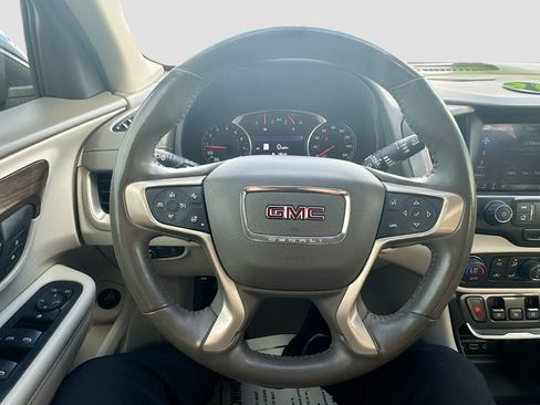 Used 2019 GMC Terrain Denali w/ Driver Alert Package II image 12