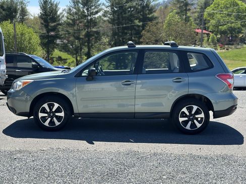 Used 2014 Subaru Forester 2.5i image 6