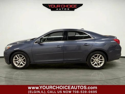 Used 2013 Chevrolet Malibu LT w/ Power Convenience Package FWD image 2