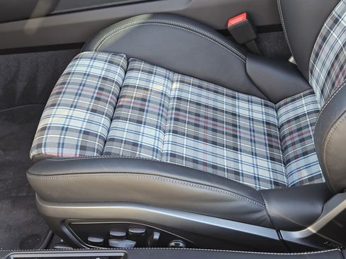 Certified 2025 Porsche 911 Turbo image 24