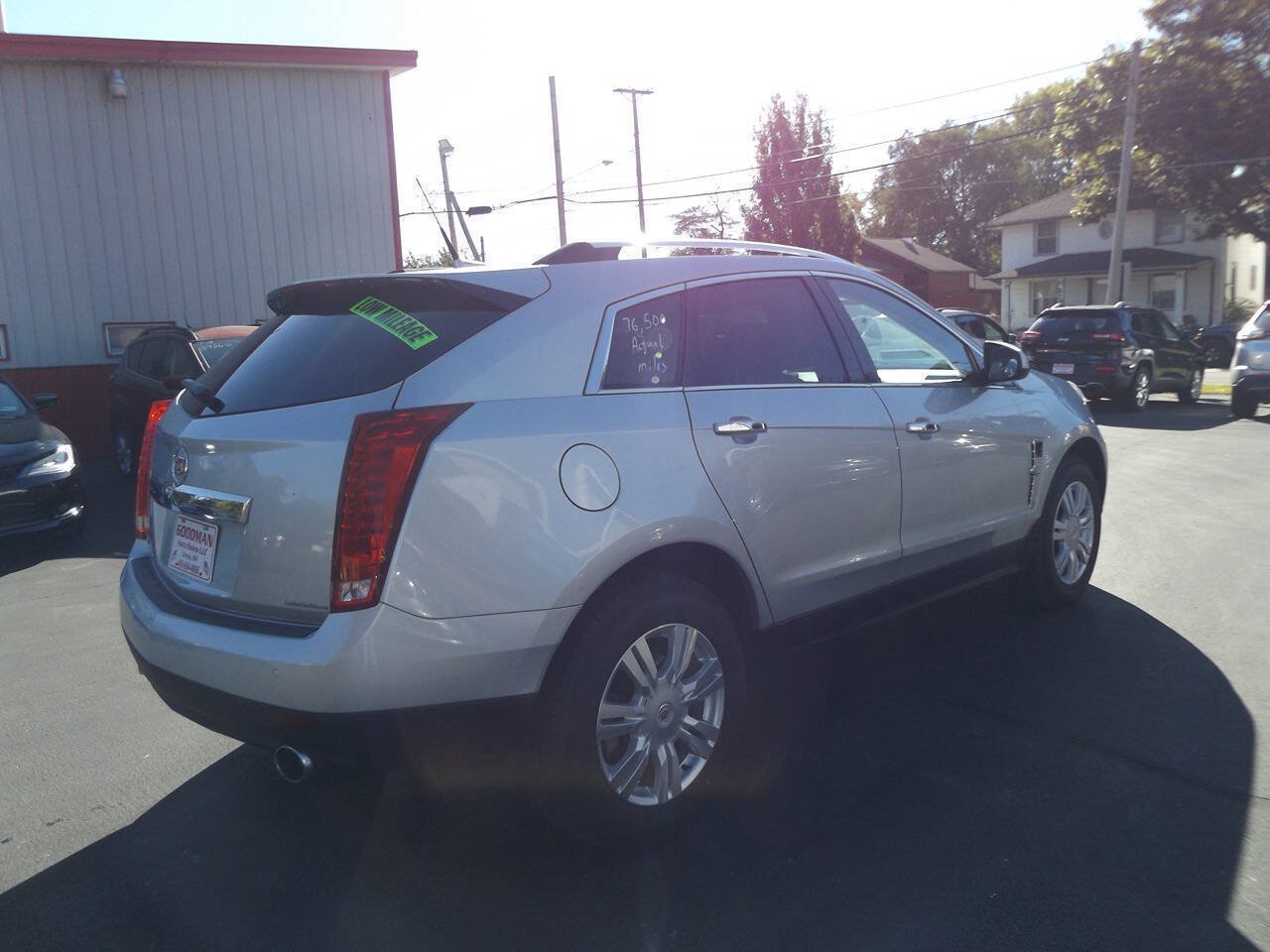 Used 2010 Cadillac SRX Luxury FWD image 6