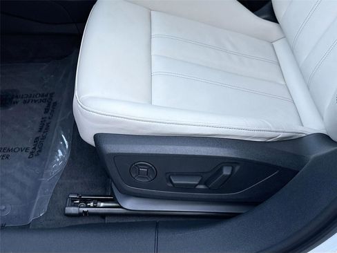 Certified 2025 Audi A6 e-tron Premium Plus w/ Premium Plus image 20