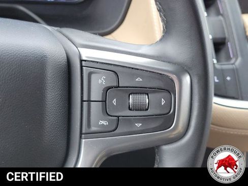 Used 2024 Chevrolet Suburban Premier image 8