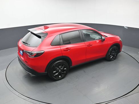 Certified 2024 Honda HR-V Sport image 36