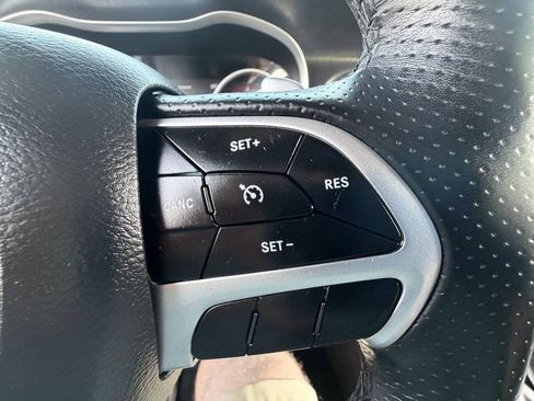 Used 2018 Dodge Charger GT AWD/4WD image 21