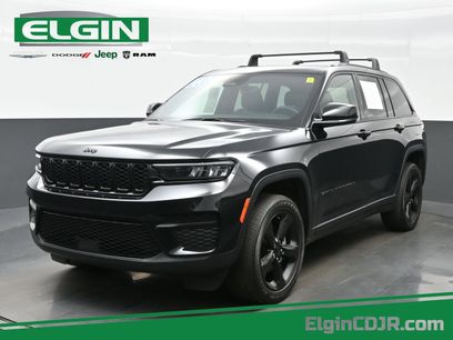 Used 2023 Jeep Grand Cherokee Altitude
