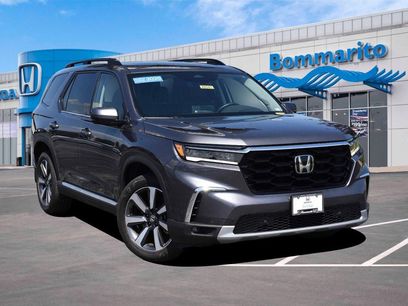 Certified 2025 Honda Pilot Touring
