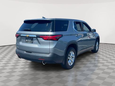 Used 2023 Chevrolet Traverse LS w/ Safety Package FWD image 4