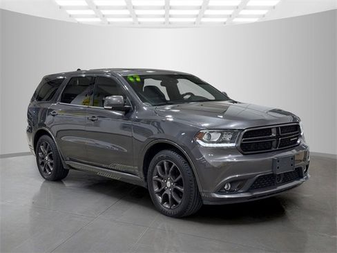 Used 2017 Dodge Durango R/T w/ Technology Group image 2