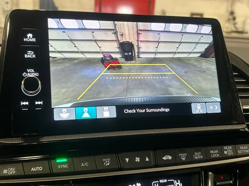 Used 2025 Honda Odyssey EX-L image 20