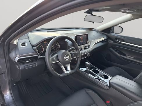 Used 2023 Nissan Altima 2.5 SV image 27