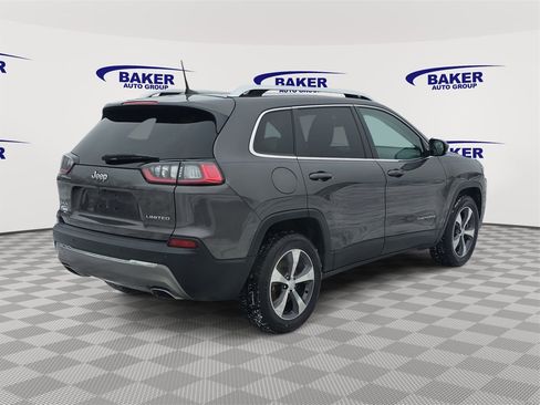Used 2019 Jeep Cherokee Limited image 3