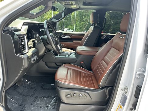 Used 2025 GMC Sierra 2500 Denali Ultimate AWD/4WD image 16