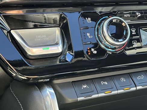 Used 2024 GMC Sierra 1500 Denali w/ Denali Reserve Package image 7