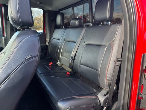 Used 2023 Ford F350 Lariat w/ Chrome Package image 40