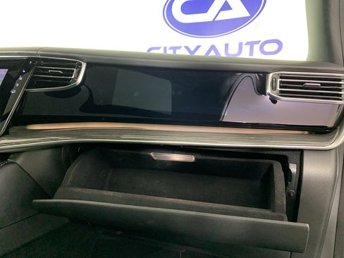 Used 2022 Jeep Wagoneer Series III w/ Premium Group I image 45