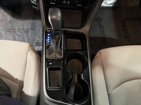 Used 2018 Hyundai Sonata SE FWD image 22