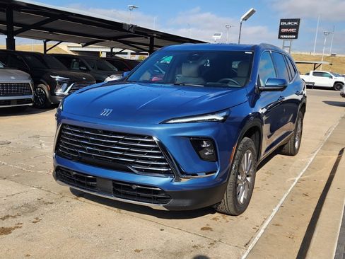 New 2026 Buick Enclave Preferred image 8