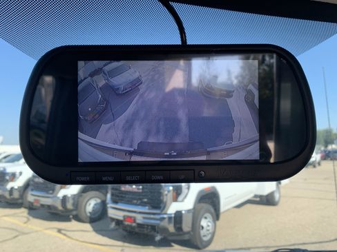 New 2025 GMC Savana 3500 1WT w/ Power Convenience Package image 36