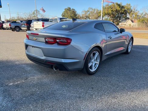 Used 2024 Chevrolet Camaro LT image 6
