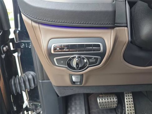 Certified 2021 Mercedes-Benz G 63 AMG 4MATIC image 34
