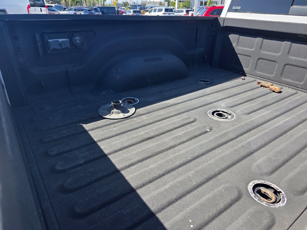Used 2022 RAM 3500 Laramie AWD/4WD image 19
