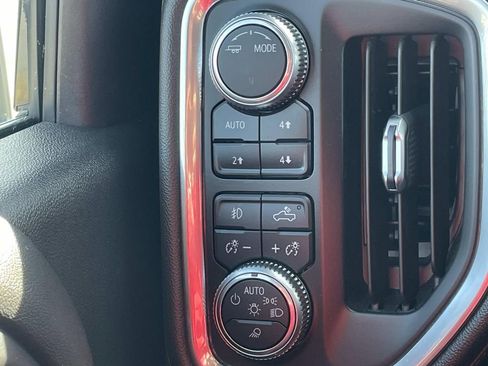 Used 2020 GMC Sierra 2500 AT4 w/ AT4 Premium Package image 33