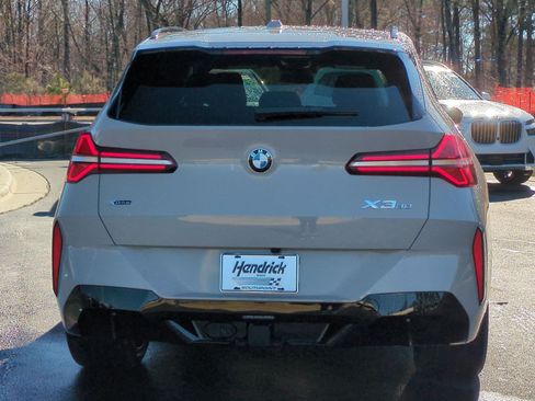 Used 2026 BMW X3 xDrive30i w/ Premium Package AWD/4WD image 9