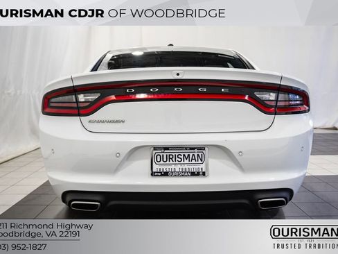 Used 2022 Dodge Charger SXT image 6