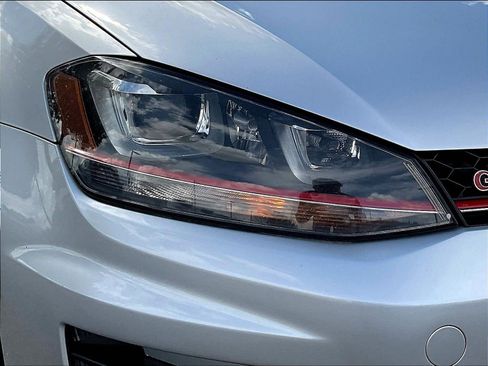 Used 2017 Volkswagen GTI S FWD image 32