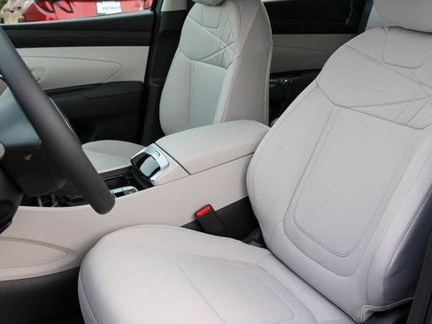 New 2026 Hyundai Tucson SE FWD image 10