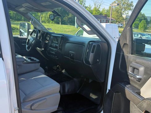 Used 2015 Chevrolet Silverado 2500 W/T w/ WT Convenience Package AWD/4WD image 14