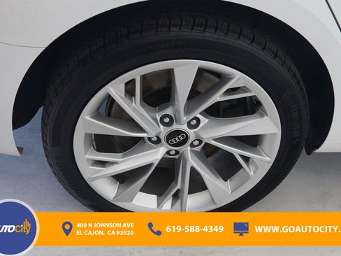 Used 2017 Audi A4 2.0T Premium w/ Convenience Package image 13