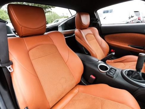 Used 2016 Nissan 370Z Touring RWD image 80