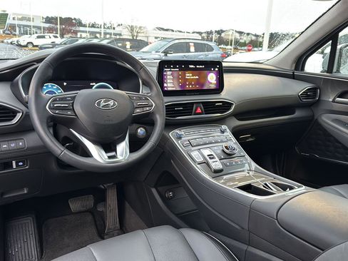 Used 2023 Hyundai Santa Fe Limited image 16